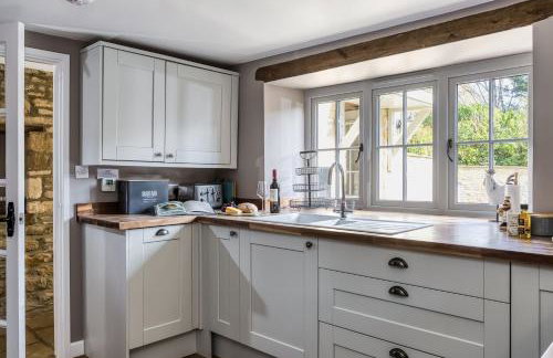 Old Stable Cottage - Photo 8