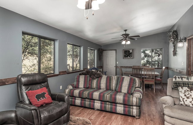 Tis Holiday Haus by Ruidoso Vacation Rentals - Foto 2