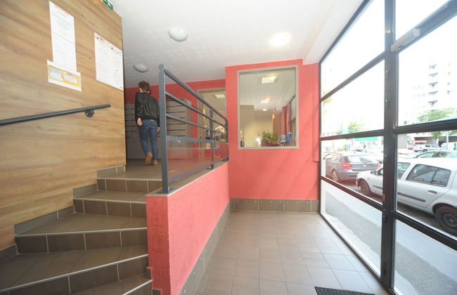 Studilodge - Zola Park - Photo 3