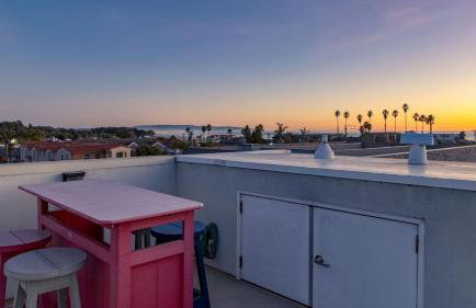 Casa do Sol by Avantstay Rooftop Deck w/ Ocean Views 2 Blocks to Beach! - Foto 16