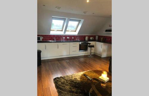 Struan Coach house in gated residence - Photo 7