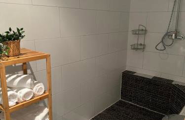 80qm-3 Rooms-Free Parking-Fast Wifi- Casa Bella - Foto 13