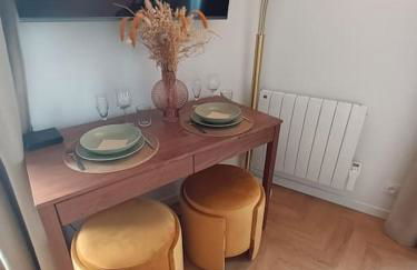 PARIS Balcony TOP FLOOR Room - Foto 21