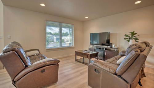 Spacious Bandon Getaway - 2 Blocks to Ocean! - Foto 4