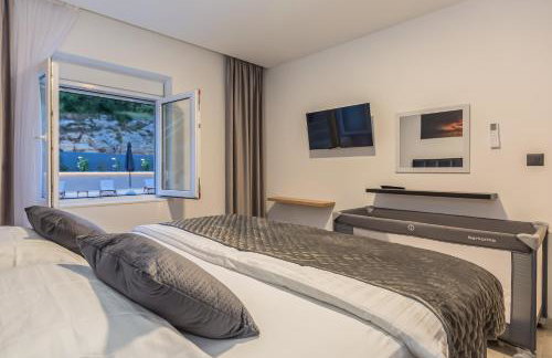 Luxury Apartment Lorena - Private Heated Pool - - Photo 69