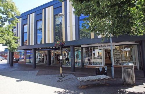 Modern Single-Floor Apartment - Sleeps 8 - Foto 12