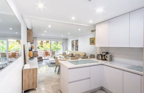 1st line exclusive apt in heart of the Golden Mile - Foto 17