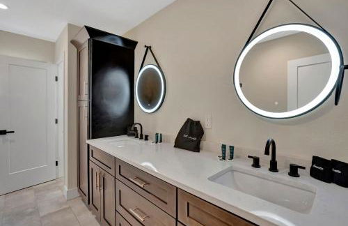 Slice Of Paradise, Remodel w FREE Heated Pool - Foto 22