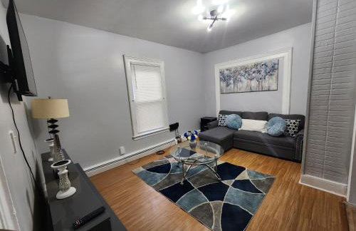 Coastal Work & Rest Retreat - Photo 9