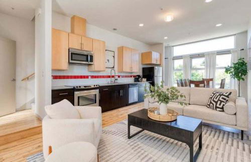 Modern Ballard Townhome with Rooftop Views - Foto 2