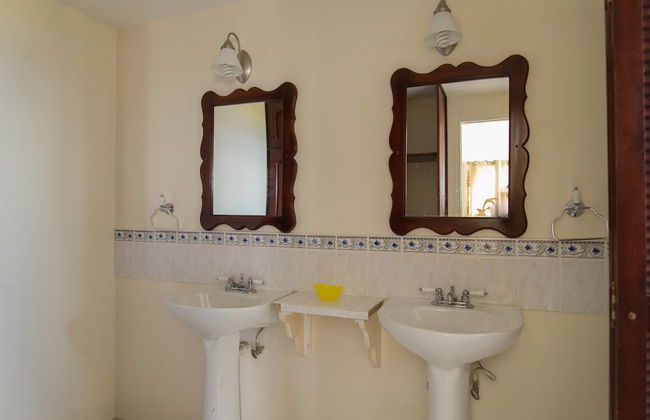 Hatfield South Villa - Photo 20