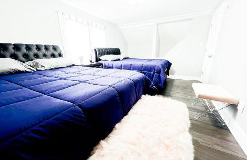 2 Homes, 1 Stay-7BR Niagara Falls Compound - Foto 4