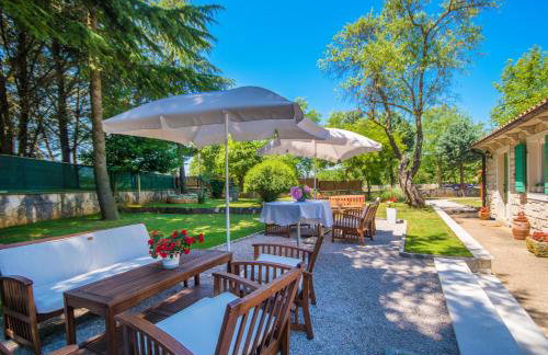 Villa Giovanna, a charming Villa with pool in a beautiful landscaped garden - Foto 40