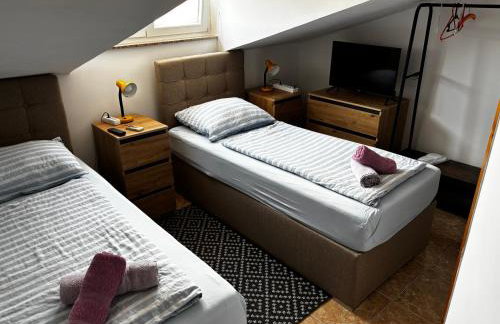 Apartmani Rozi - Photo 21