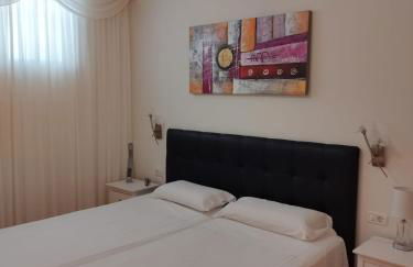 Authentic Canarian villa with Pool and ocean views - Foto 3