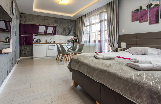 Apartamenty hoteLOVE na Skale - Photo 9