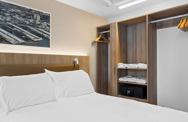 Luxury Condos in Downtown Miami - Photo 16