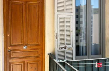 Nice - Appartement T3 rénové de 50 M2 classé 2 étoiles - Photo 31