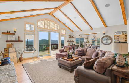 Hot Tub Fire Pit Game Room Amazing Deck Views Sky Canyon Lodge by AvantStay - Foto 20