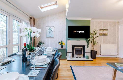 NEW! Incredible Home In Northwich By 53 Degrees Property, Perfect For Groups, FREE Parking! - Photo 8