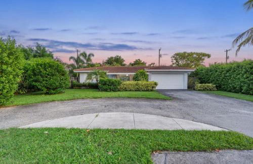 Charming Coral Ridge 2BR 2BA Near Beach plus Pool - Foto 58