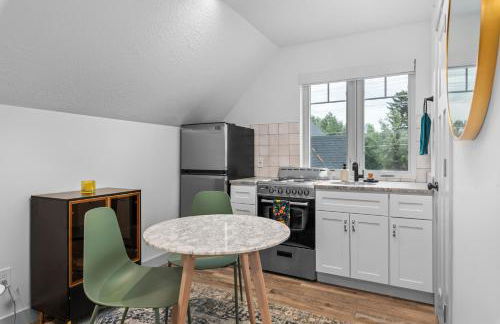 Stylish Studio in Heber City - Photo 6