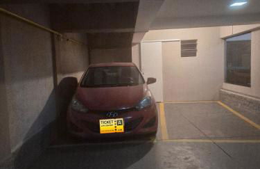 Studio completo e aconchegante com vaga de garagem - Foto 5