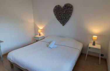 Magnifique maison avec piscine, idéalement située - Foto 10