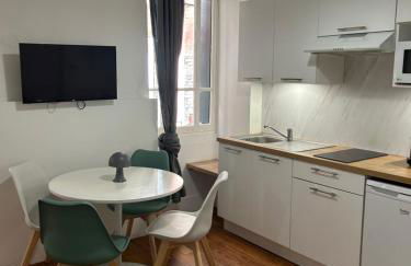 Le Toulousain 001 - Appartement calme en rez-de-chaussée avec Terrasse - Hypercentre, quartier Jeanne d'Arc - Foto 8