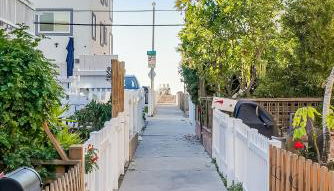 Beautiful Beach Home - Ocean View, AC & Patio - Foto 2