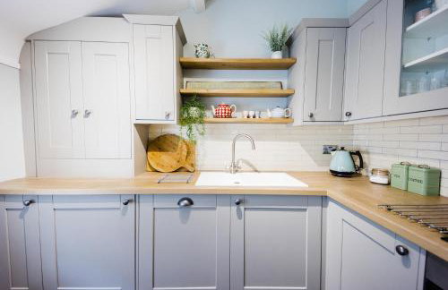 May Tree Cottage Manorbier 5 mins from the beach Sleeps 4 - Foto 37