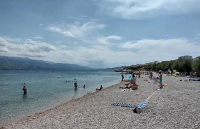 A cozy and private home with a spectacular view - Foto 3