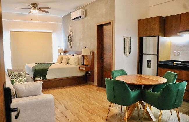 Sunset Kin Beach Apartments - Photo 18