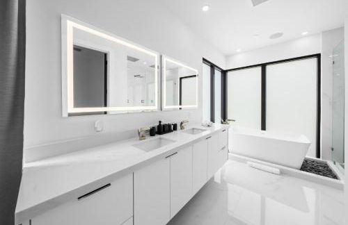 Modern Zen Oasis in Design District Sleeps 16 - Foto 33