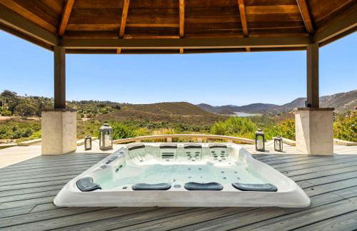 Private Gated 6BR Luxury Estate, Gym, Lake View - Foto 17