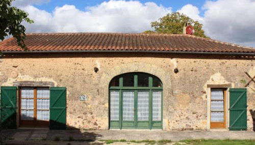 Charmante maison en pierre avec cheminée et animaux acceptés - FR-1-616-165 - Foto 4