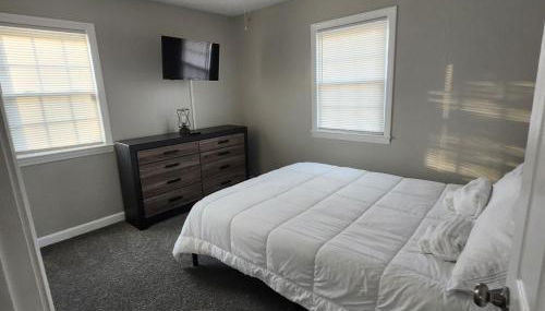 Renovated 3BR Home Close to Fort Liberty - Foto 3