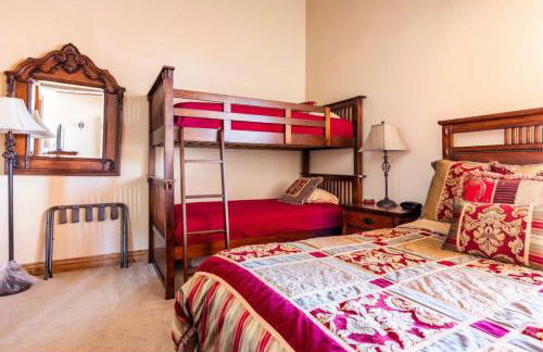 Mammoth Ski and Racquet 89 - Foto 12