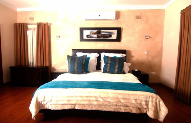 Fallsway Villas - Photo 4