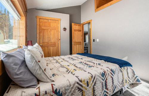 Cozy Mountain Cabin with Stunning Views - Foto 20