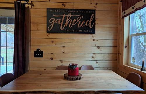 Hocking Hills Cabin, Hot Tub, Private Pond - Foto 29