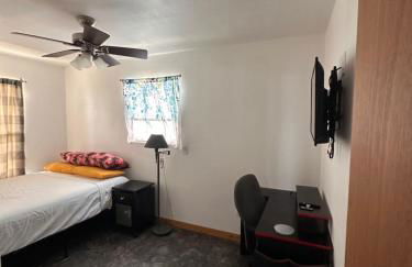 The Gray House - Foto 18