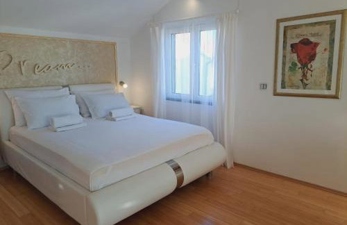 Apartments Ana Žaborić, 50 m od šljunčane plaže - Foto 3