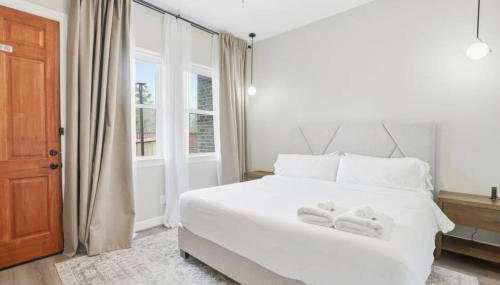 O26A Single Story 2BR Townhome King Beds Pet Friendly Houston - Foto 4, towels