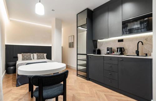 Pacifico Suites near Retiro - Photo 4