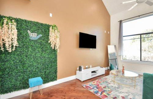 3BR/3.5BA Three Story East Downtown TownHouse with view - Photo 44