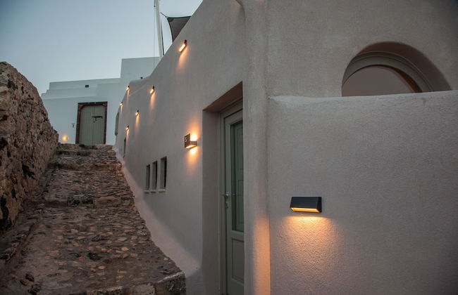 Santorini Soul Villas - Photo 33