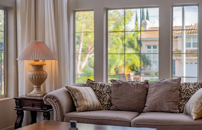 Newly Remodeled Suburban House - Foto 28