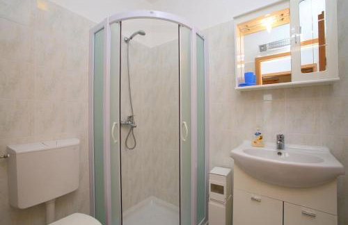 App for 5 persons, big terrace, 2 BDR, 299 - Foto 23