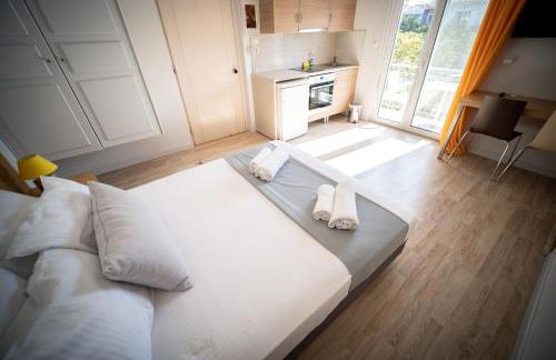 Sappho Studios - Photo 22